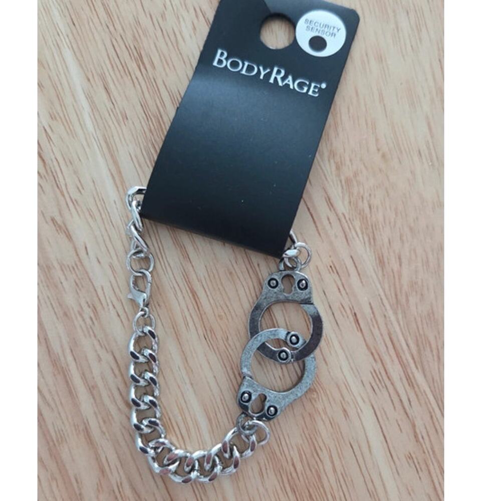 Body Rage Handcuff Chain Bracelet Silver Tone Spencer’s Punk Goth  grunge NWT